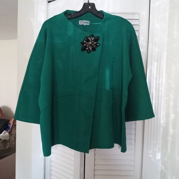 Women’s Green Classy Sweater Size LargeNew Without Tag - Picture 1 of 10